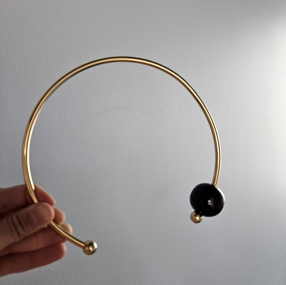 Gold Open NECKLACE with Black Bead